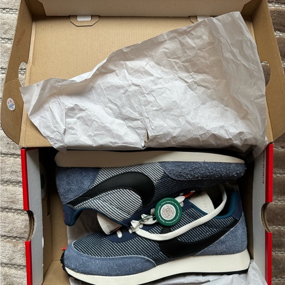 Nike Tailwind Navy and Chambray Blue Denim. Men’s Size US 9 - Picture 6 of 7